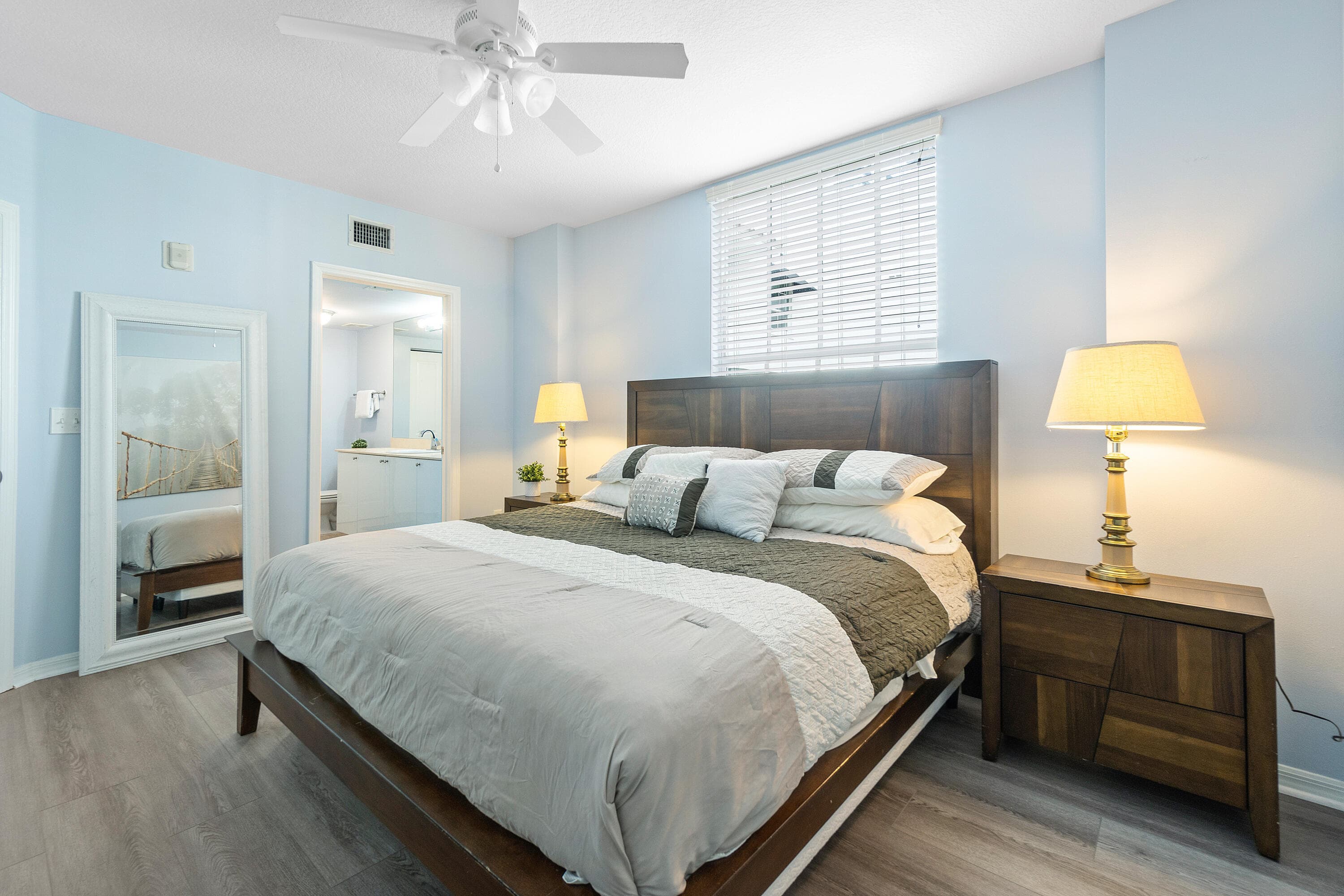 600 S Dixie Highway 733, West Palm Beach, FL 33401 — photo 14 of 25