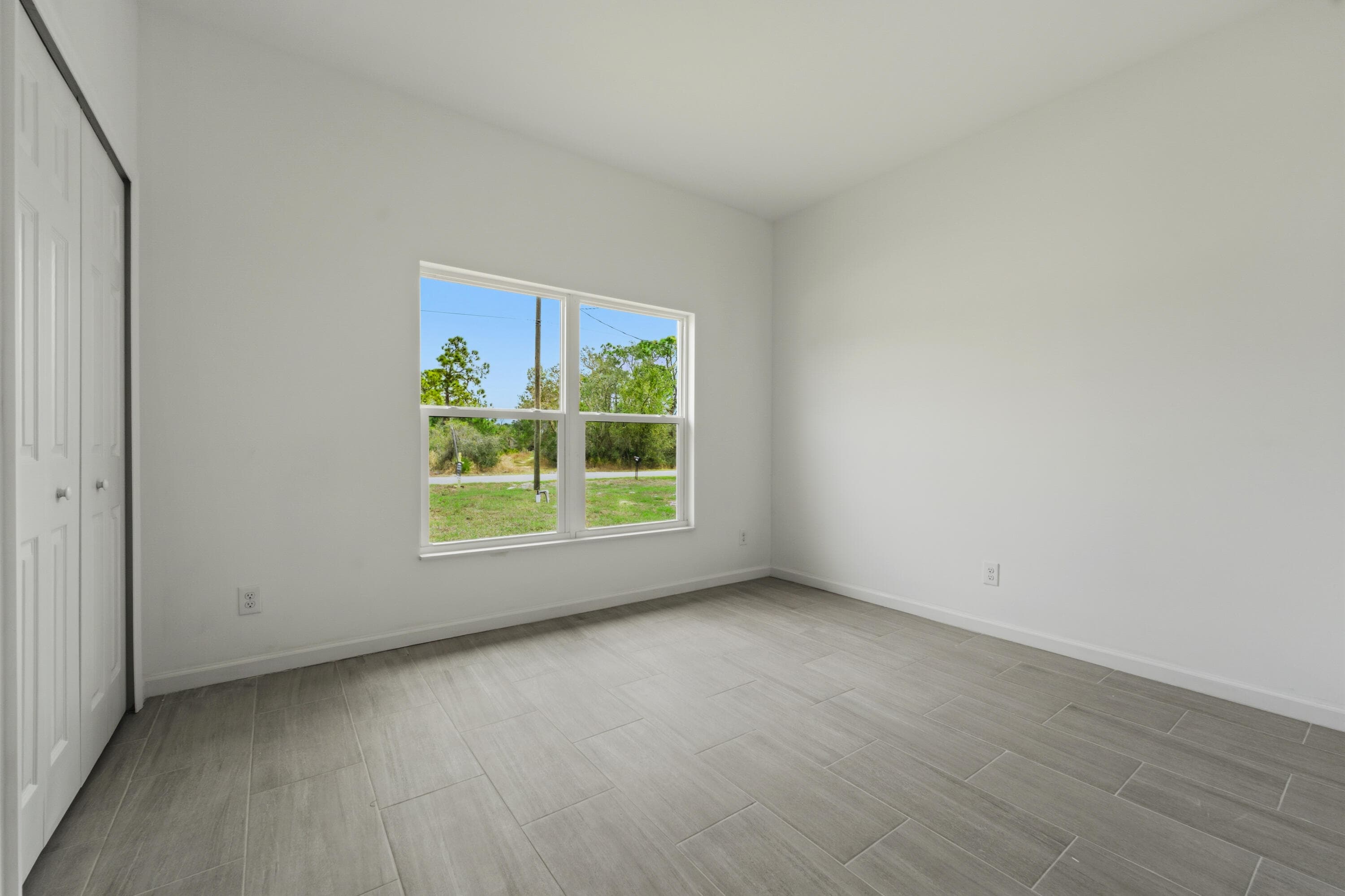 1092 Breckinridge Avenue, Lake Placid, FL 33852 — photo 12 of 29