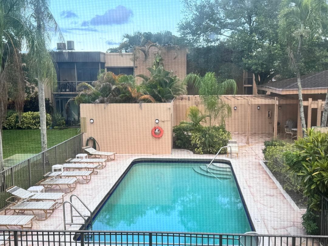 8901 N New River Canal Road 17w, Plantation, FL 33324 — photo 8 of 9
