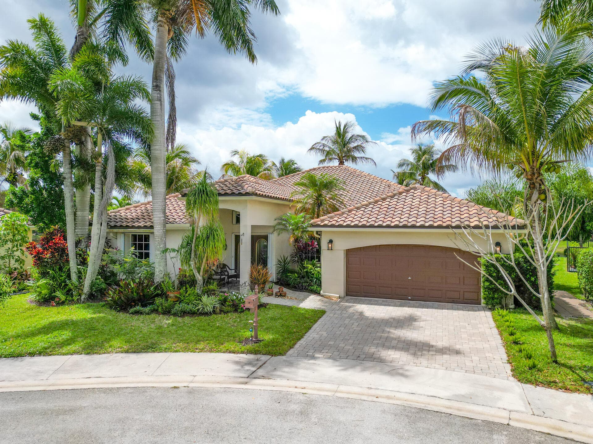 712 Verona Court, Weston, FL 33326 — photo 1 of 50