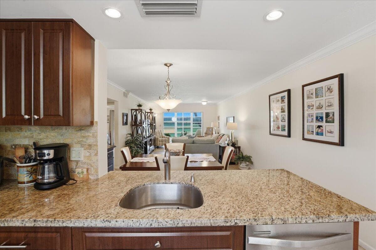 3004 Portofino Isle E2, Coconut Creek, FL 33066 — photo 4 of 20