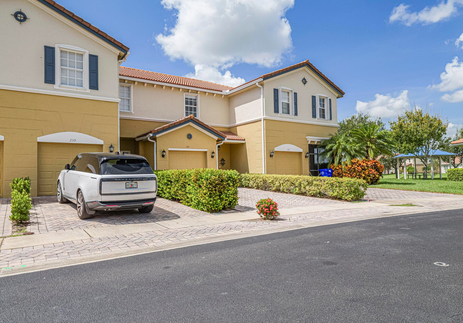 259 Provence Place, Vero Beach, FL 32960 — photo 1 of 34