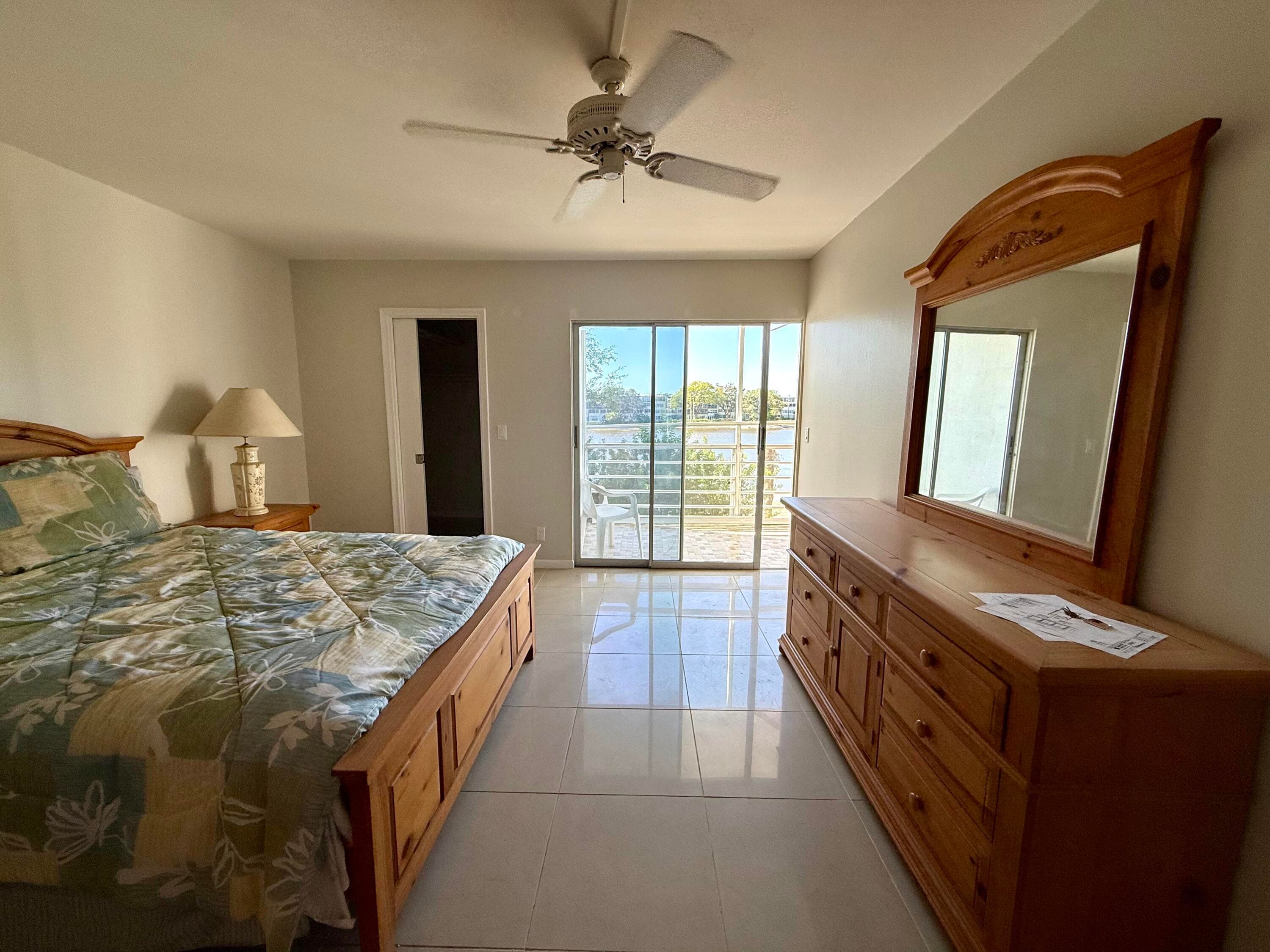 313 Greenbrier B, West Palm Beach, FL 33417 — photo 11 of 32