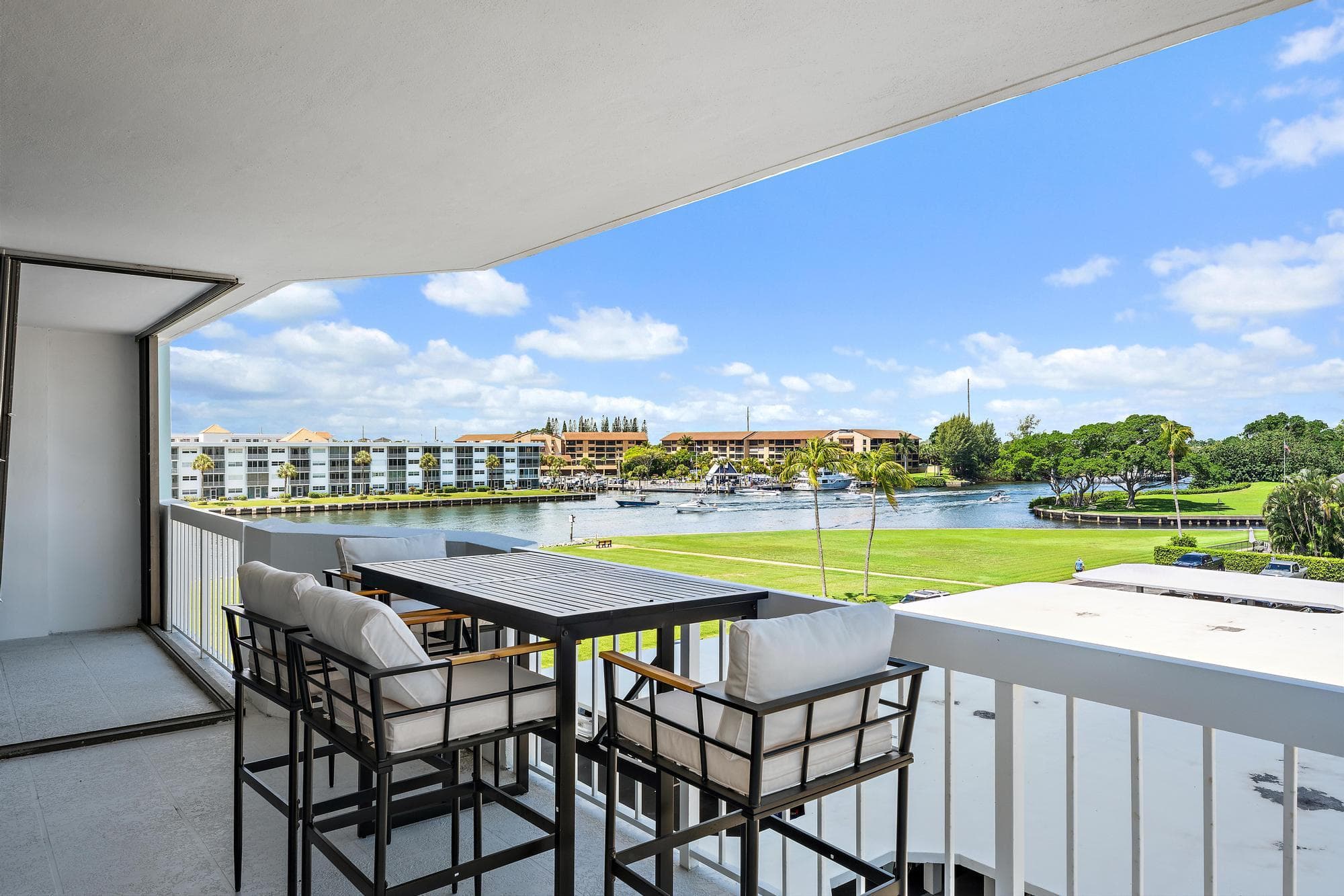 123 Lakeshore Drive 445, North Palm Beach, FL 33408 — photo 20 of 24