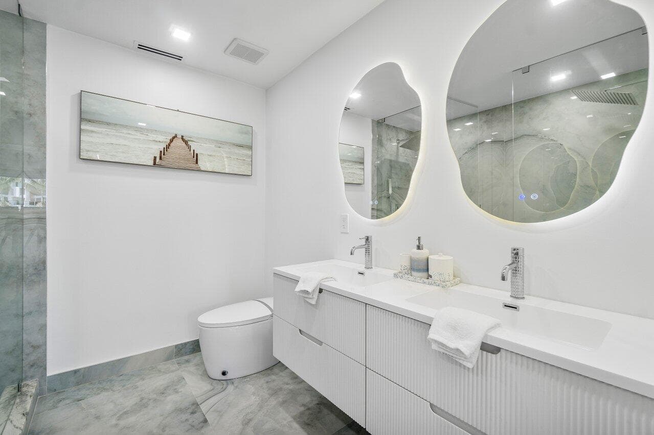 2724 N Ocean Boulevard, Fort Lauderdale, FL 33308 — photo 45 of 49