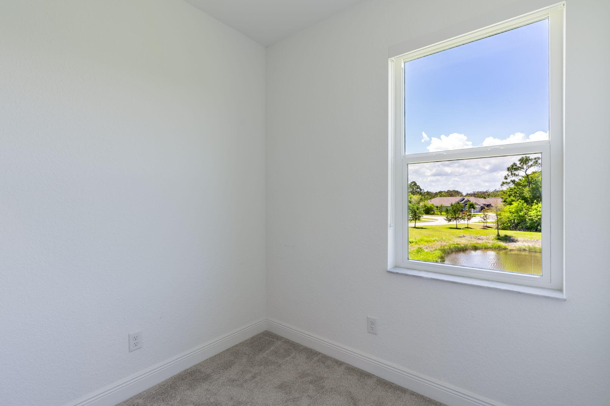696 NE Waters Edge Lane, Port St. Lucie, FL 34983 — photo 15 of 41