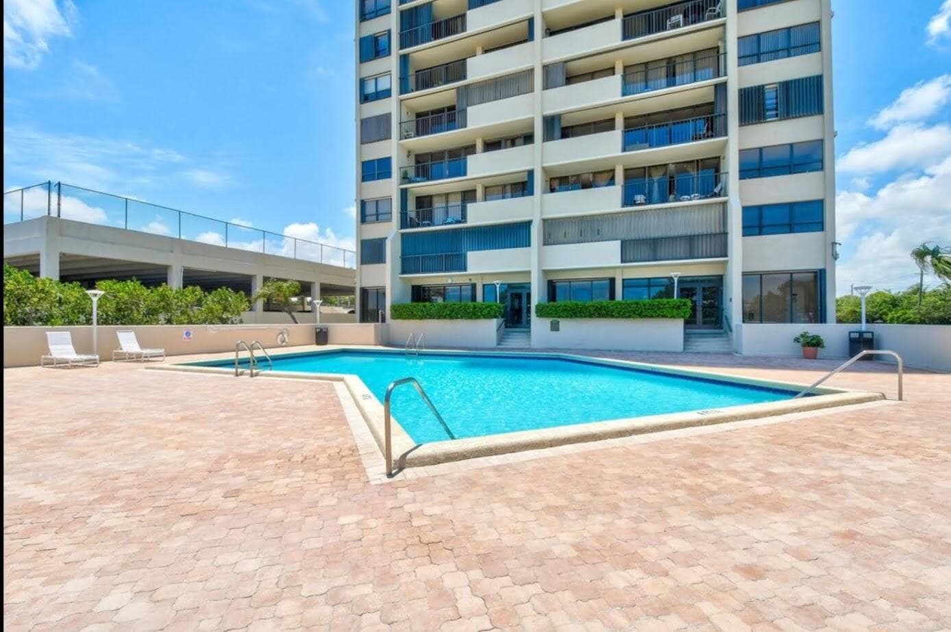5600 N Flagler 707, West Palm Beach, FL 33407 — photo