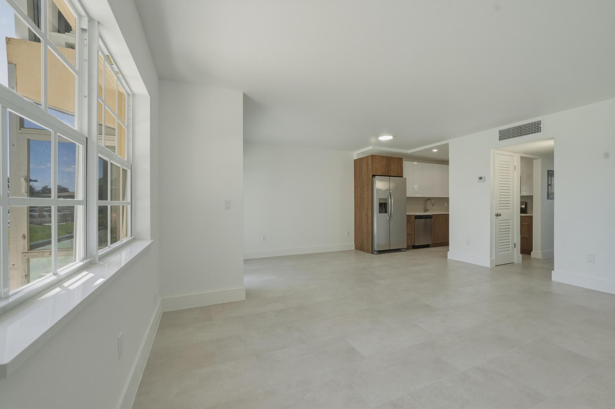 700 Pine Drive 105, Pompano Beach, FL 33060 — photo 3 of 23