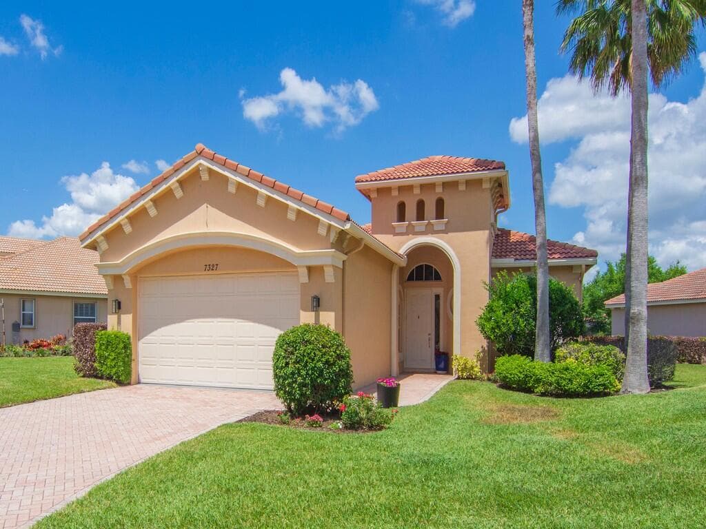 7327 Bob O Link Way, Port St. Lucie, FL 34986 — photo 3 of 50