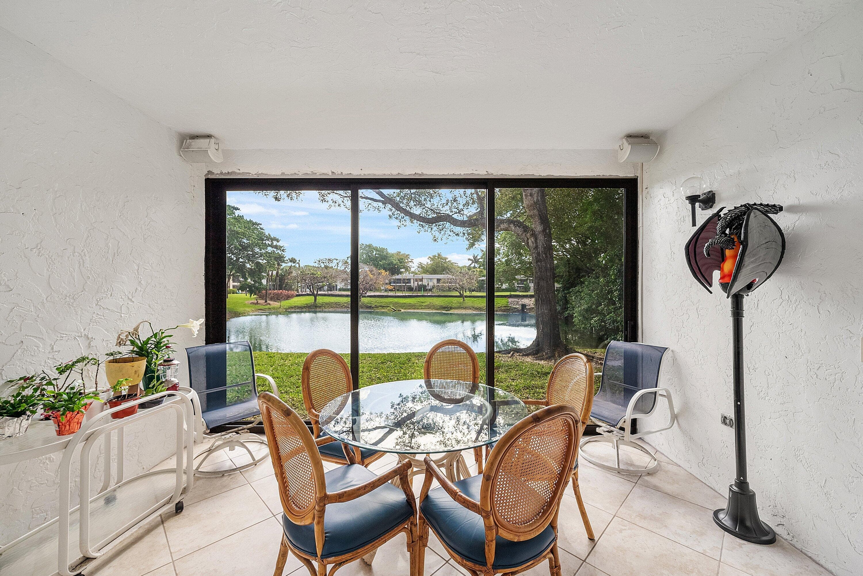 22 Westgate Lane E, Boynton Beach, FL 33436 — photo 12 of 51