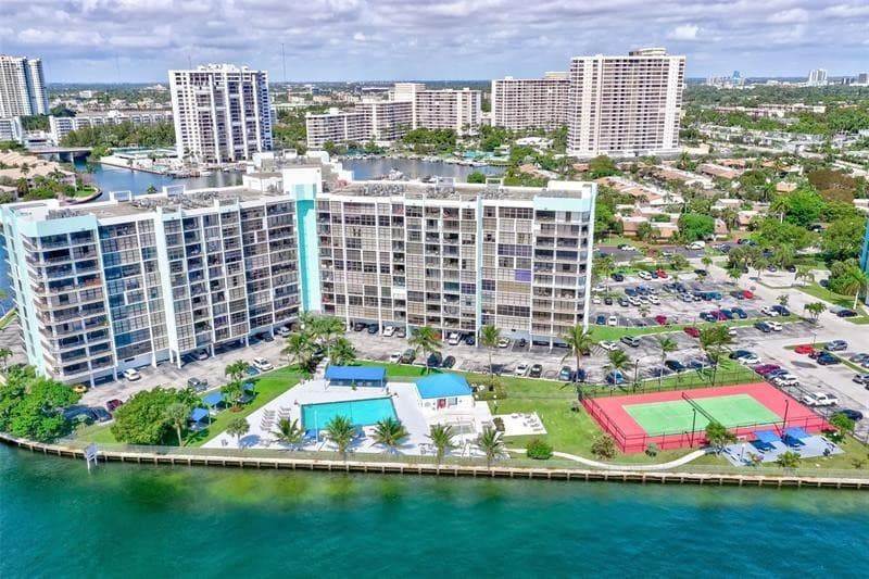 200 Leslie Drive 626, Hallandale Beach, FL 33009 — photo 4 of 12