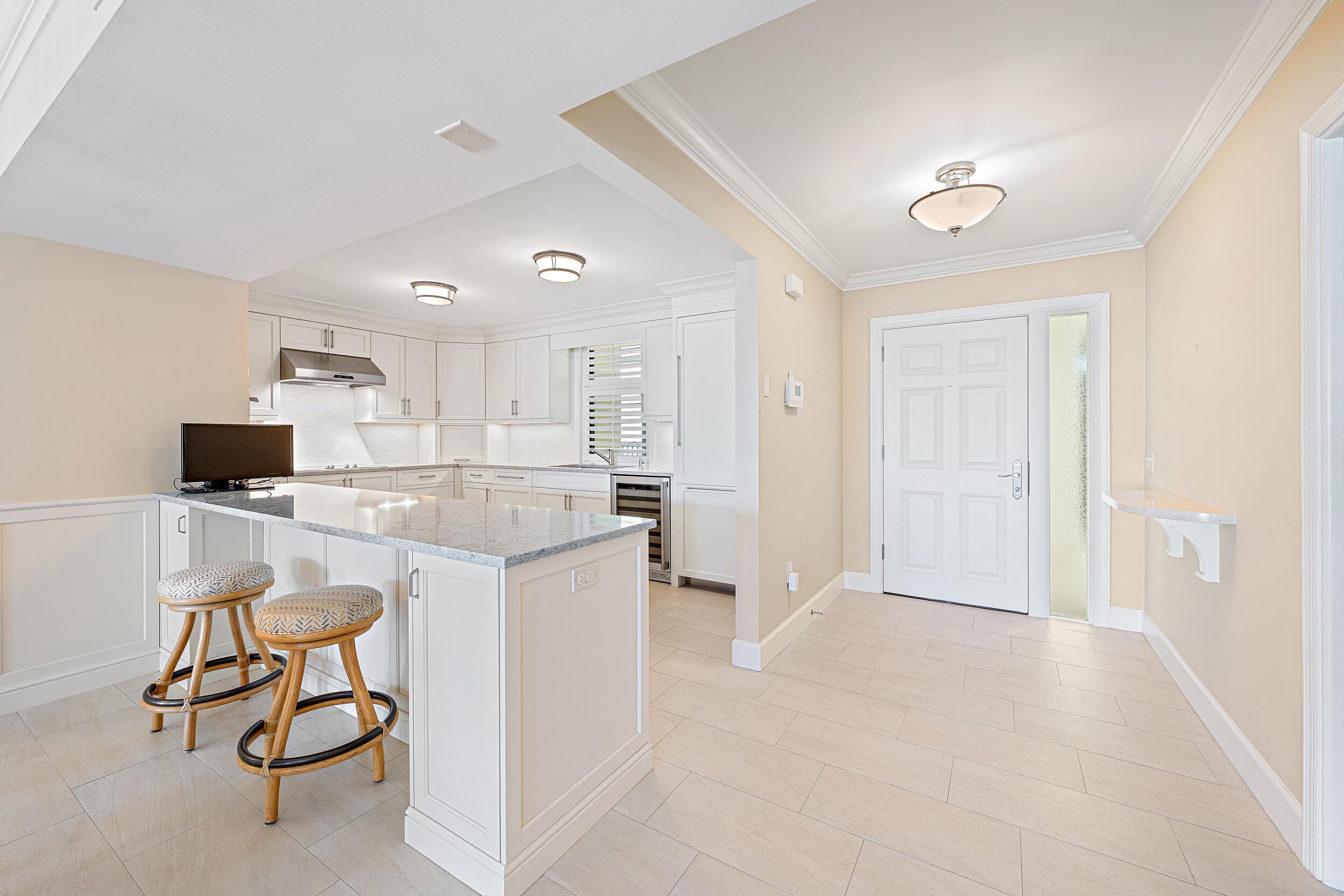 200 Beach Road 202, Tequesta, FL 33469 — photo 13 of 39