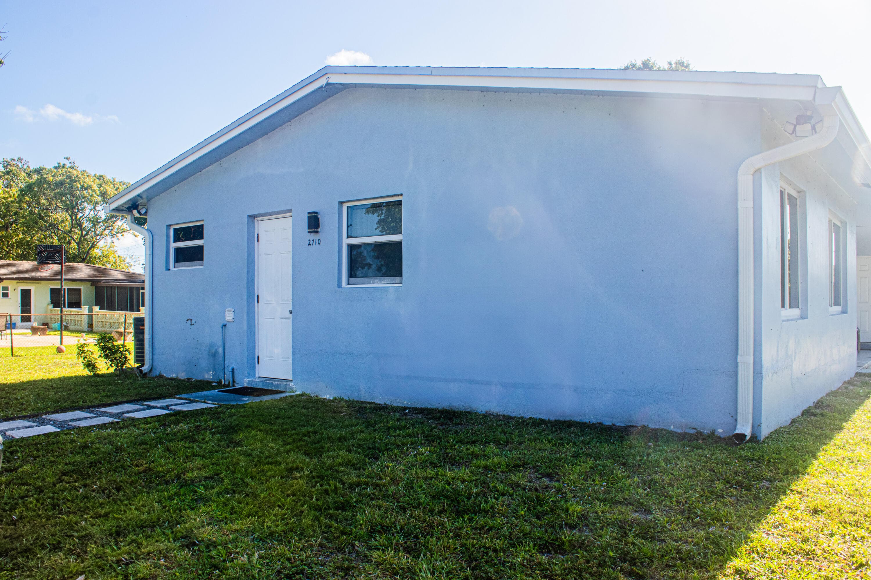 2710 NW 24th Avenue 1-2, Oakland Park, FL 33311 — photo 25 of 31