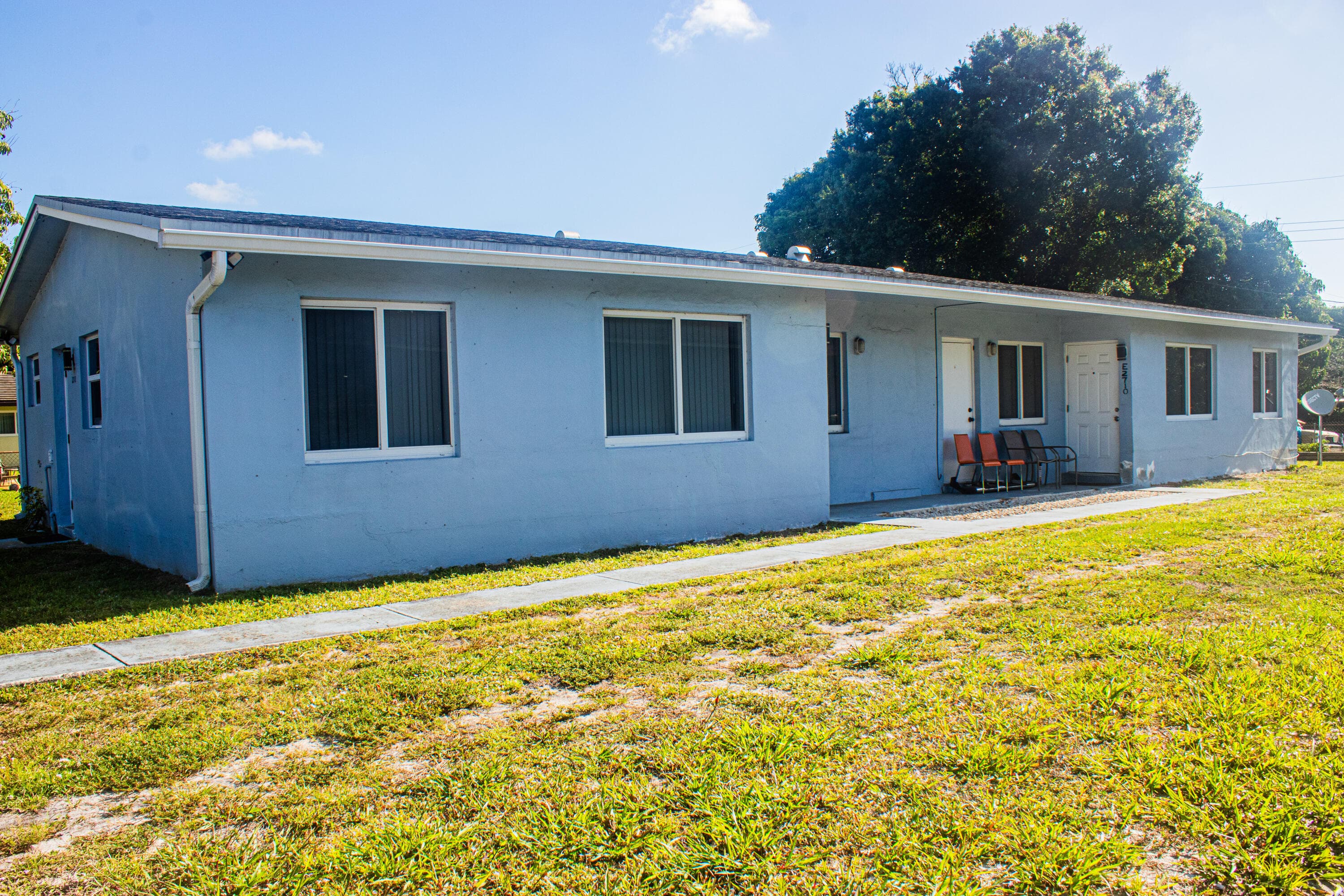 2710 NW 24th Avenue 1-2, Oakland Park, FL 33311 — photo 2 of 31