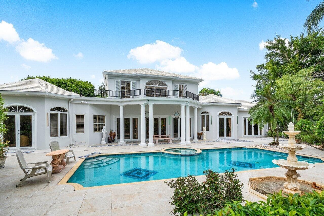 2540 Fairway Island Drive, Wellington, FL 33414 — photo 1 of 49