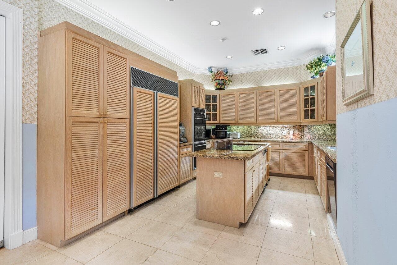 2540 Fairway Island Drive, Wellington, FL 33414 — photo 12 of 49