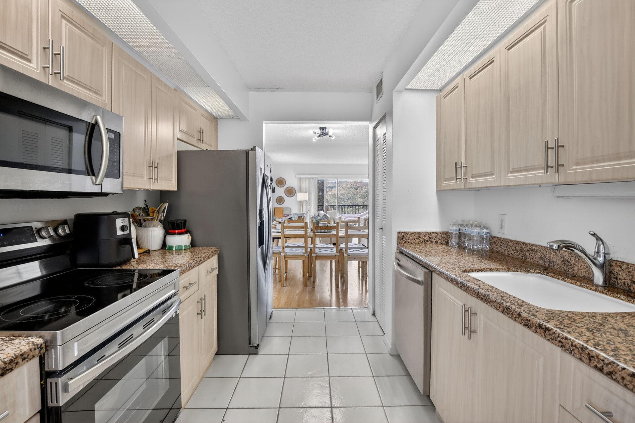 13700 SW 11th Street 201a, Pembroke Pines, FL 33027 — photo 11 of 51
