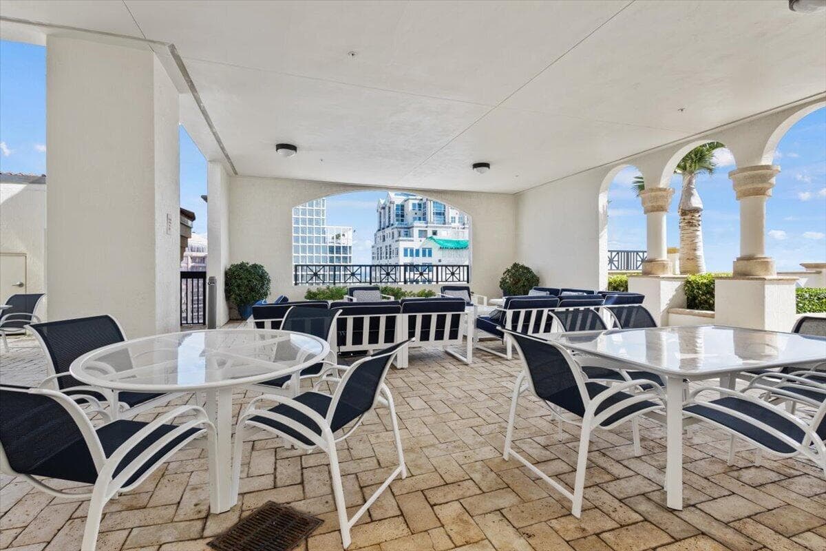 801 S Olive Avenue 105, West Palm Beach, FL 33401 — photo 35 of 59
