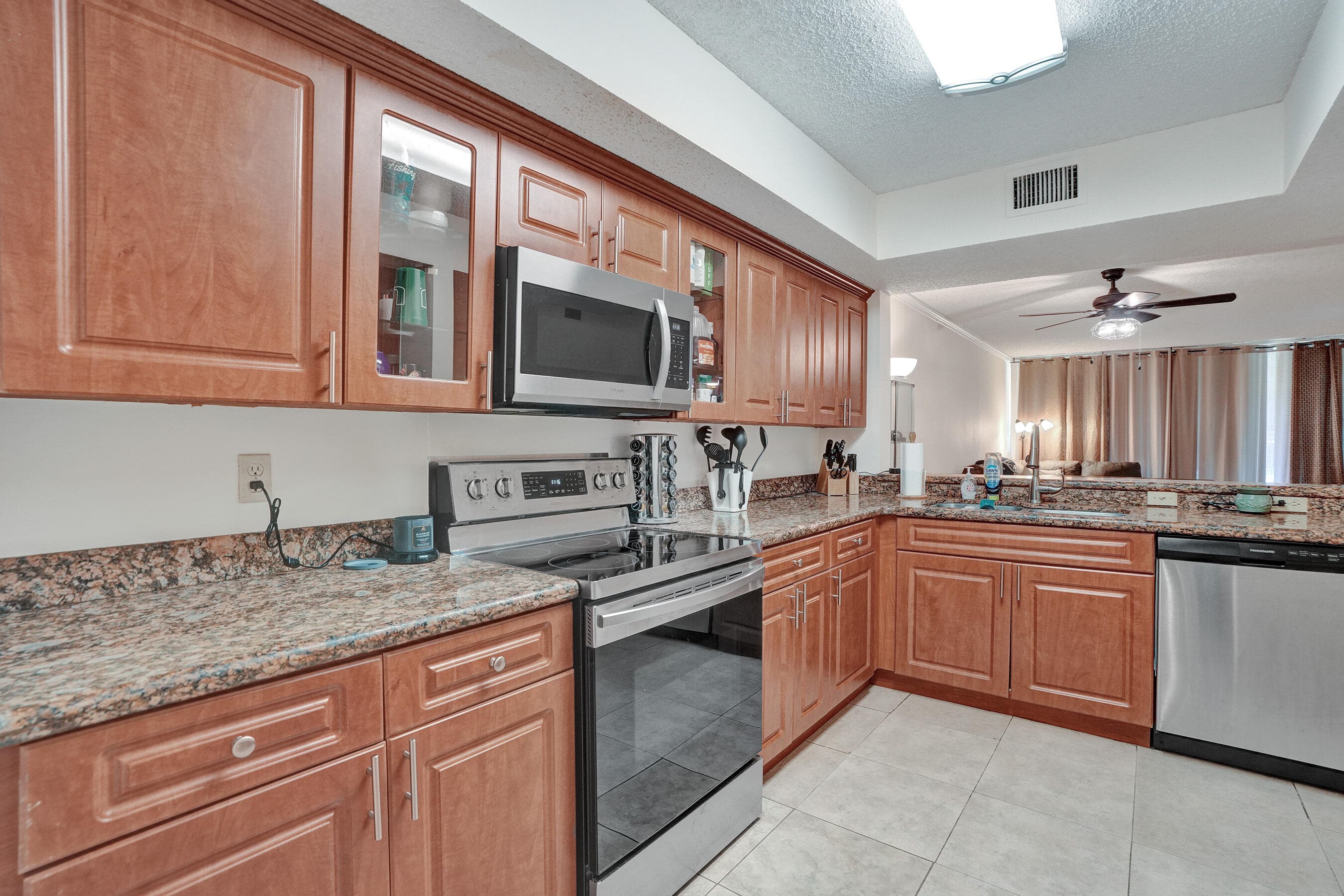 8266 NW 24th Street 8266, Coral Springs, FL 33065 — photo 30 of 39