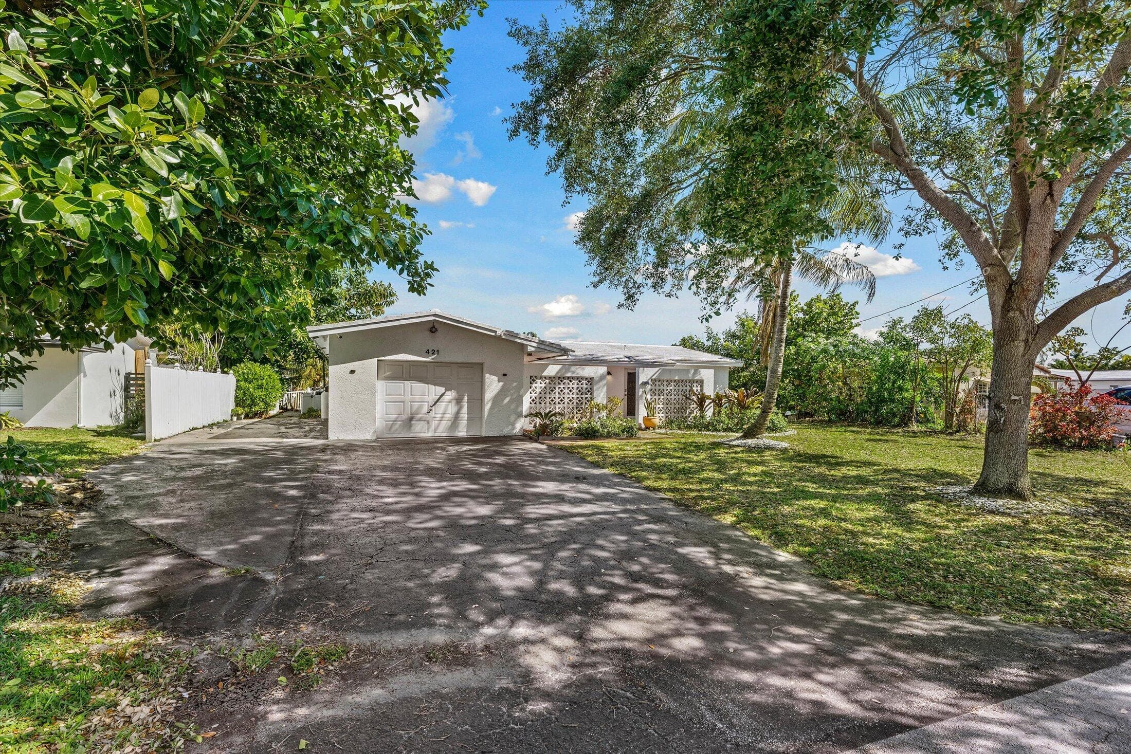 421 SW 18th Street, Pompano Beach, FL 33060 — photo 3 of 40