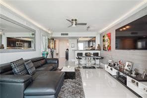 333 NE 21st Avenue 1508, Deerfield Beach, FL 33441 — photo 9 of 42