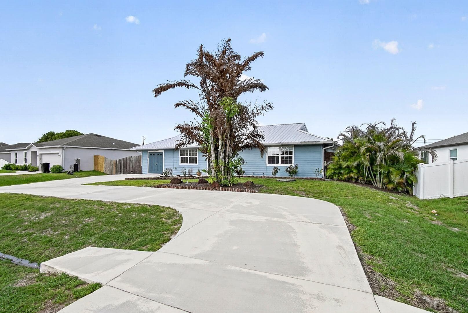 1146 SW Del Rio Boulevard, Port St. Lucie, FL 34953 — photo 23 of 24