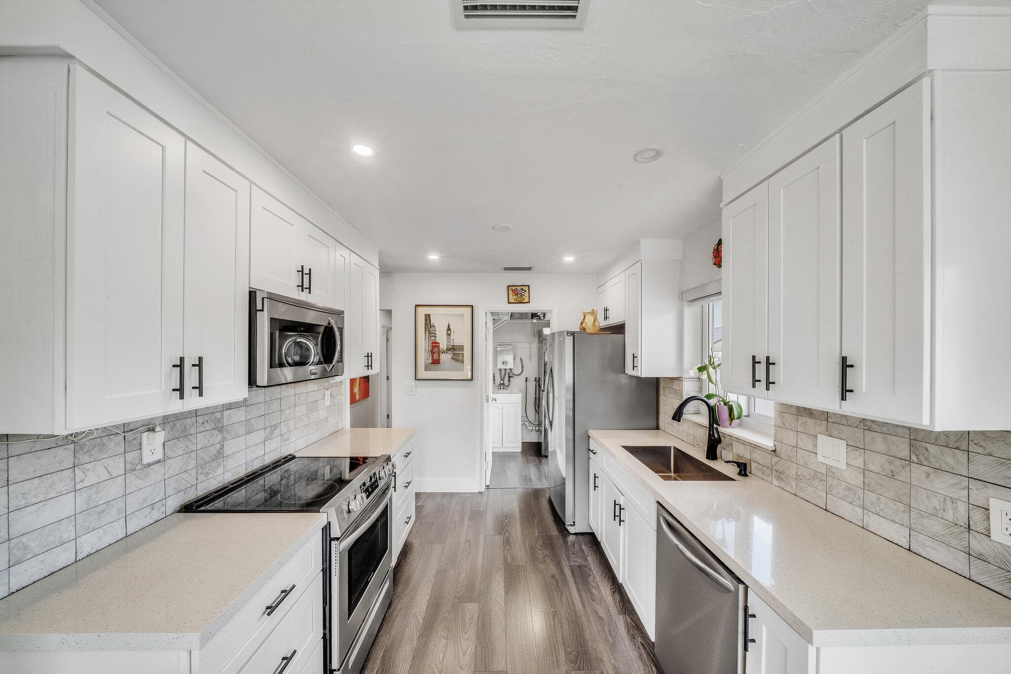 3291-3293 NE 18th Terrace 1-2, Oakland Park, FL 33306 — photo 12 of 80