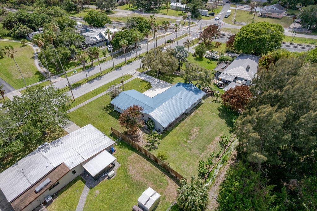 320 Chamberlain Boulevard, Fort Pierce, FL 34946 — photo 49 of 61