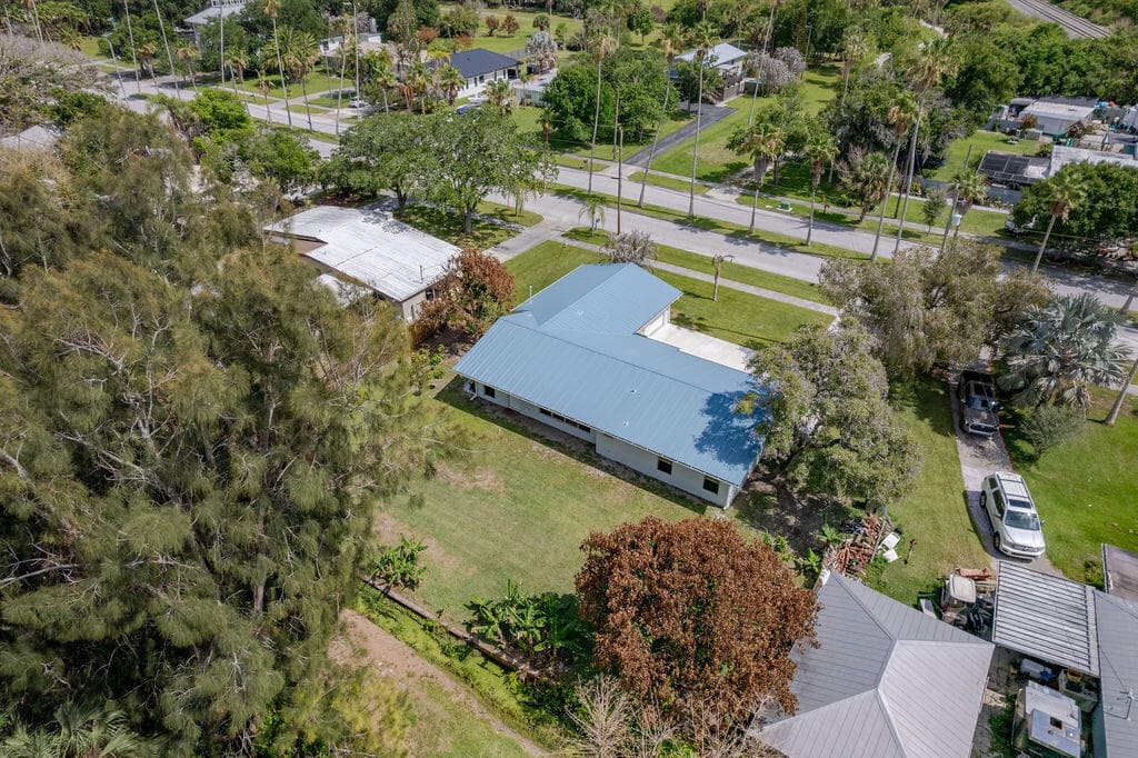 320 Chamberlain Boulevard, Fort Pierce, FL 34946 — photo 47 of 61