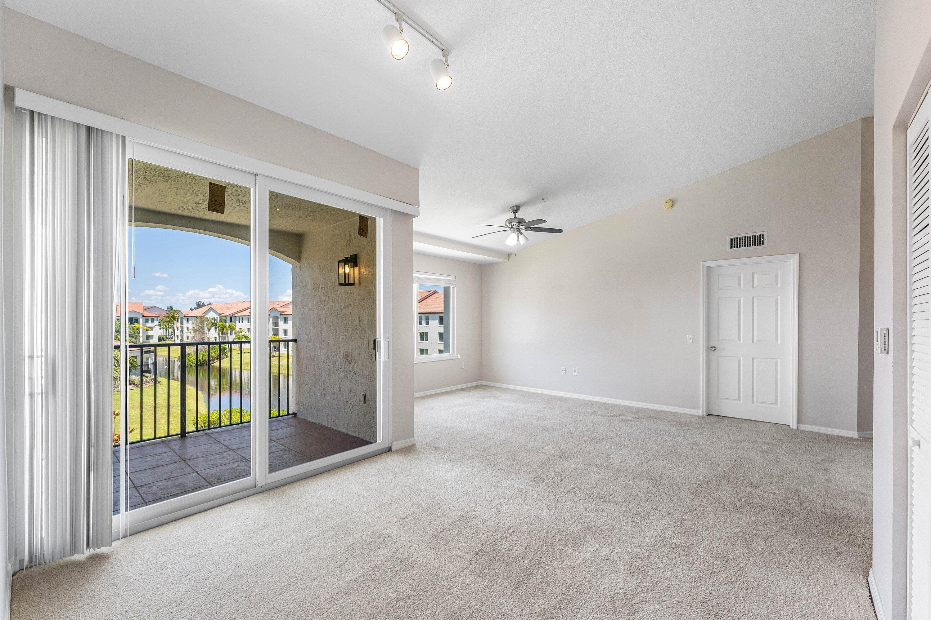 118 Villa Circle 118, Boynton Beach, FL 33435 — photo 24 of 29