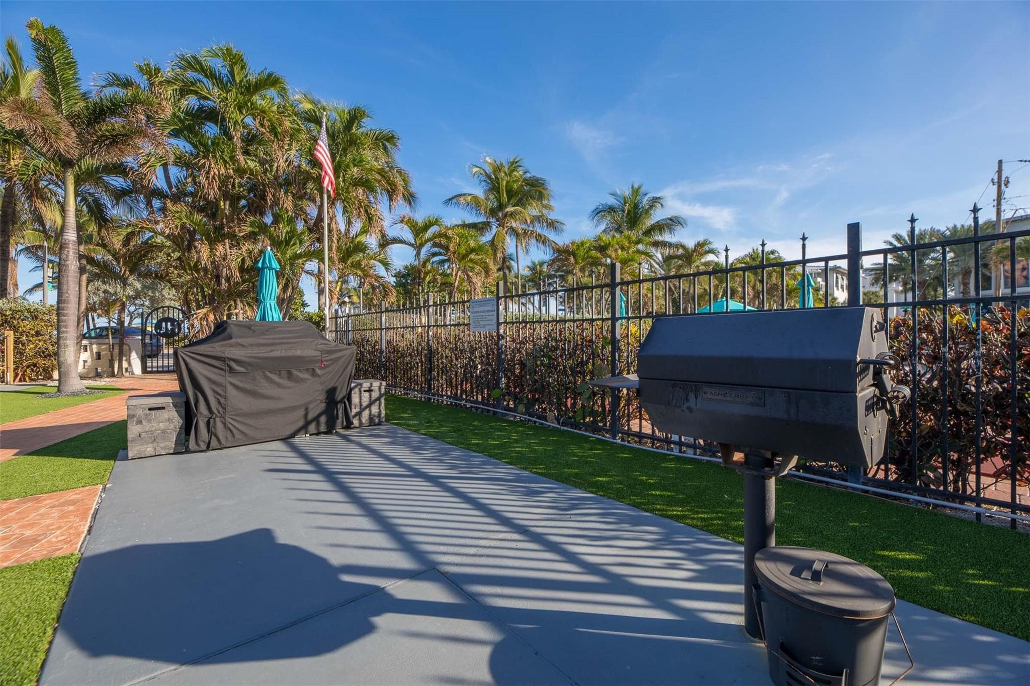 305 N Pompano Beach Boulevard 1403, Pompano Beach, FL 33062 — photo 36 of 56