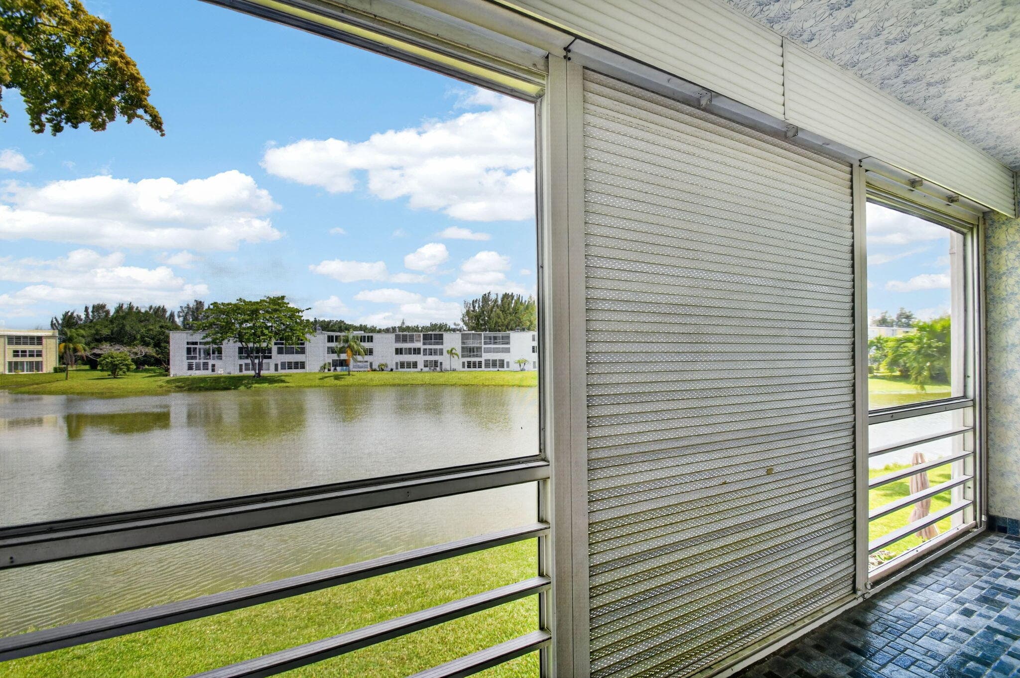 202 Wellington D, West Palm Beach, FL 33417 — photo 17 of 38