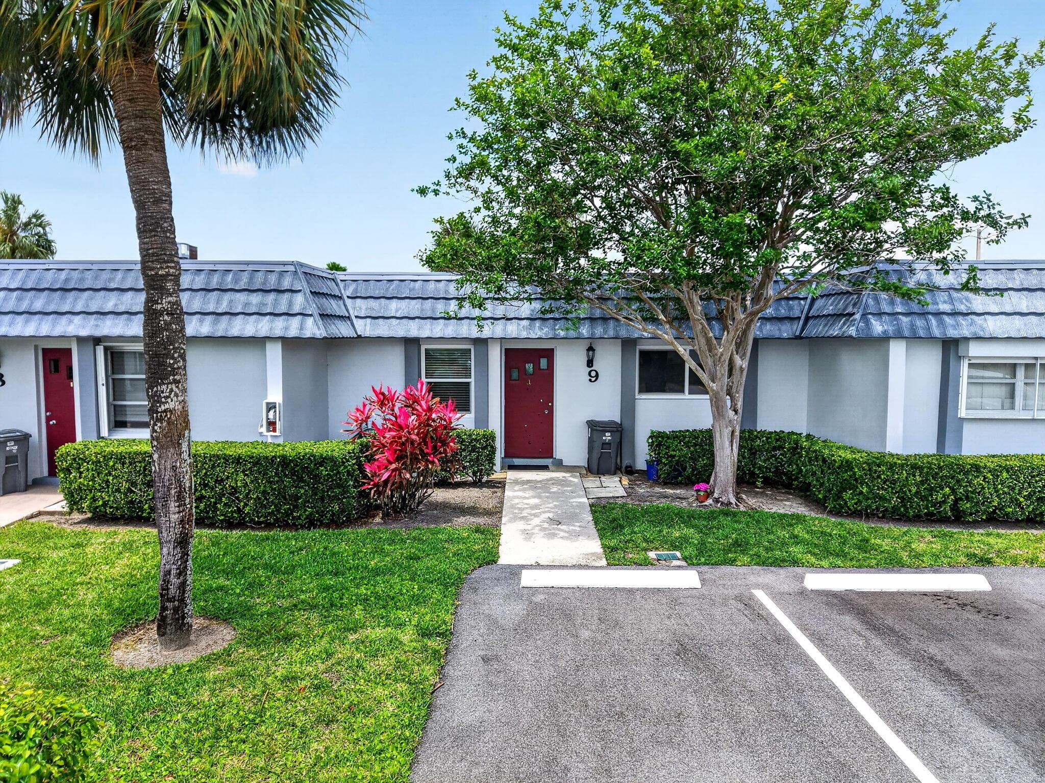 2886 E Fernley Dr Drive E 9, West Palm Beach, FL 33415 — photo 31 of 42