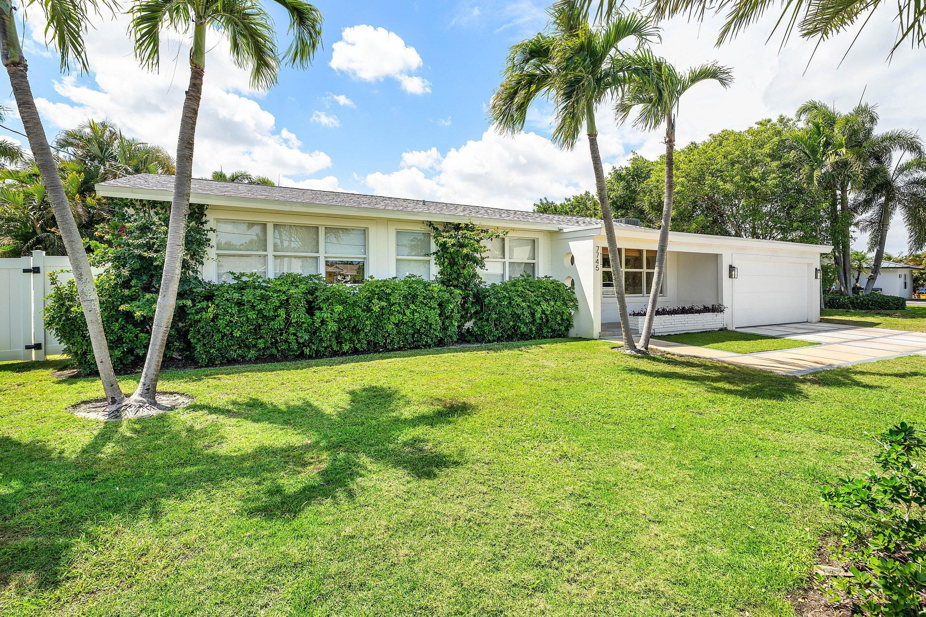 7745 W Lake Drive, Lake Clarke Shores, FL 33406 — photo 48 of 50