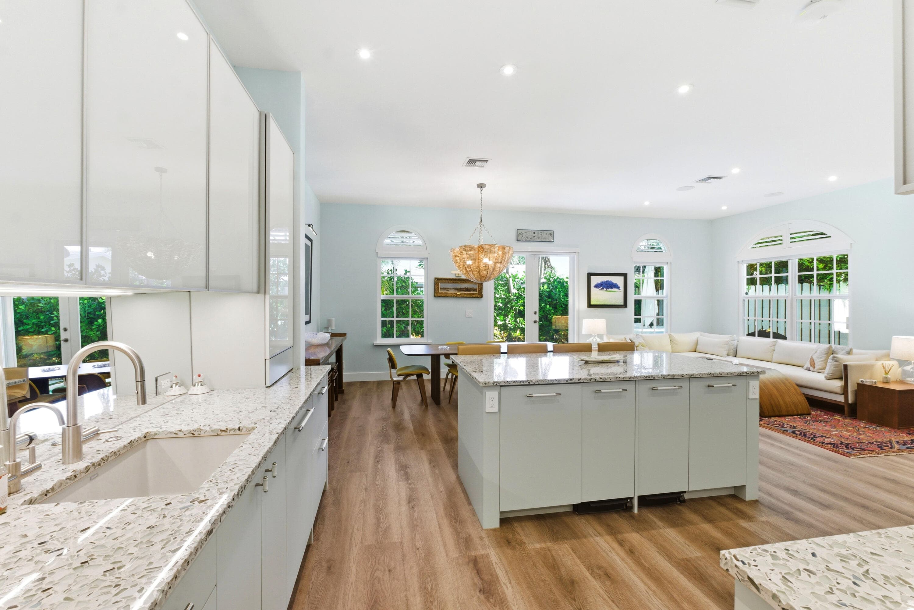2628 NE 9th Avenue 2, Wilton Manors, FL 33334 — photo 14 of 47