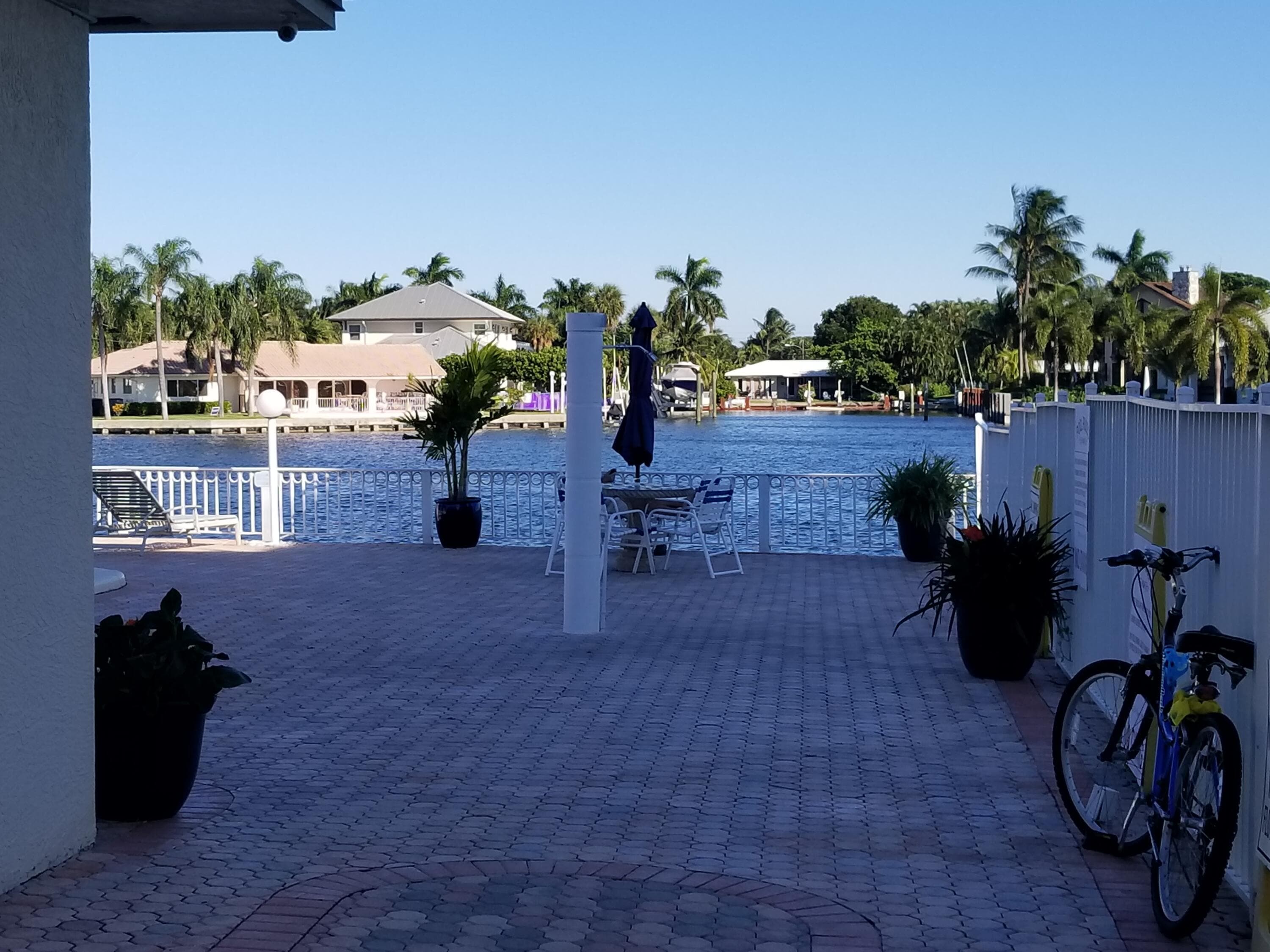 638 Snug Harbor Drive E12, Boynton Beach, FL 33435 — photo 4 of 24