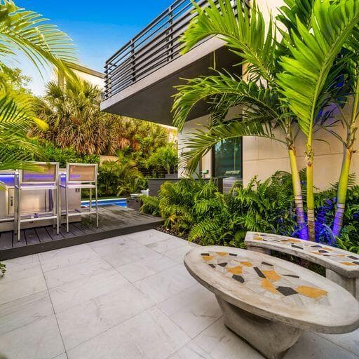 1058 N Victoria Park Road N, Fort Lauderdale, FL 33304 — photo 18 of 28