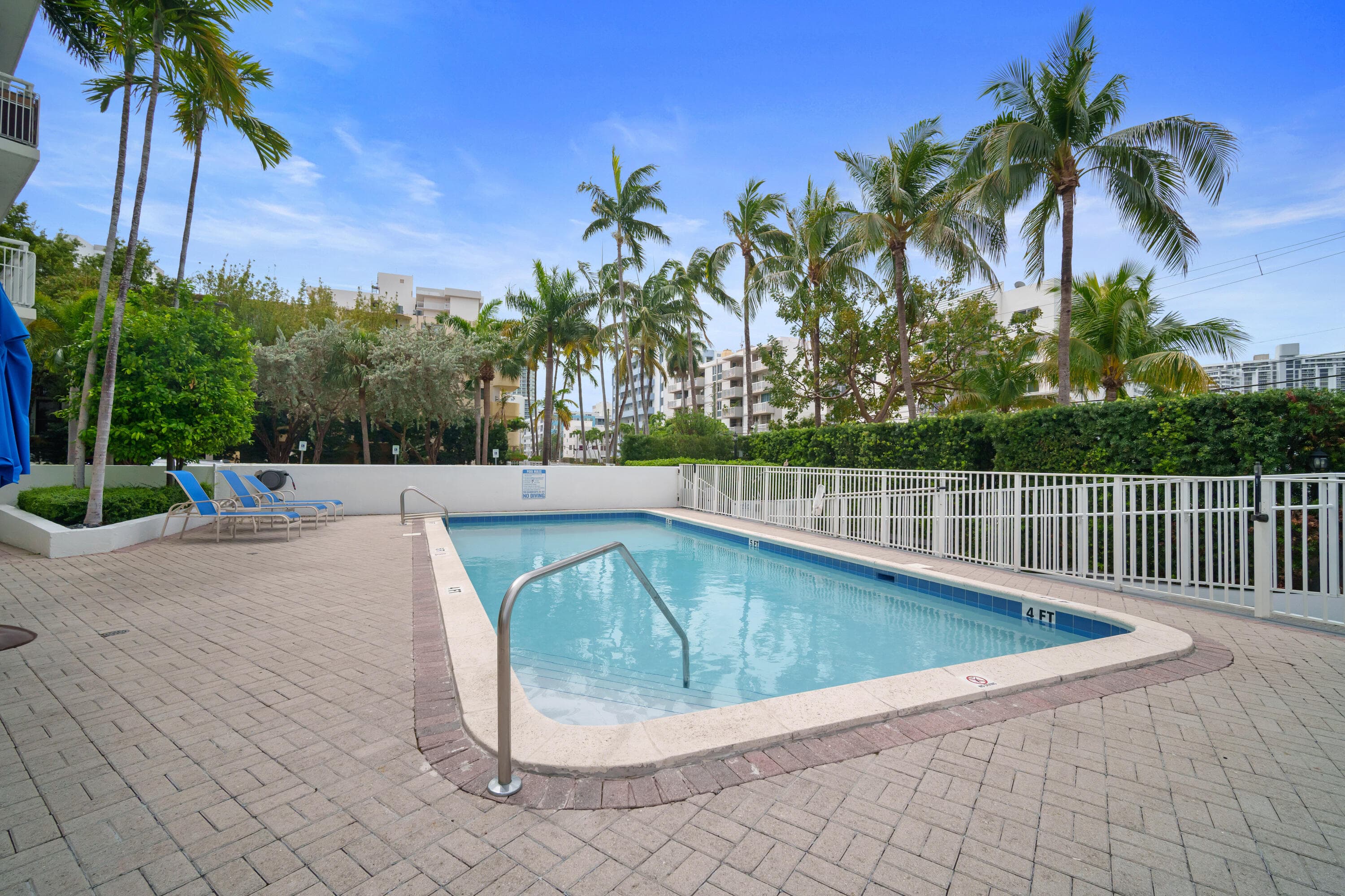 1688 West Avenue 606, Miami Beach, FL 33139 — photo 24 of 27