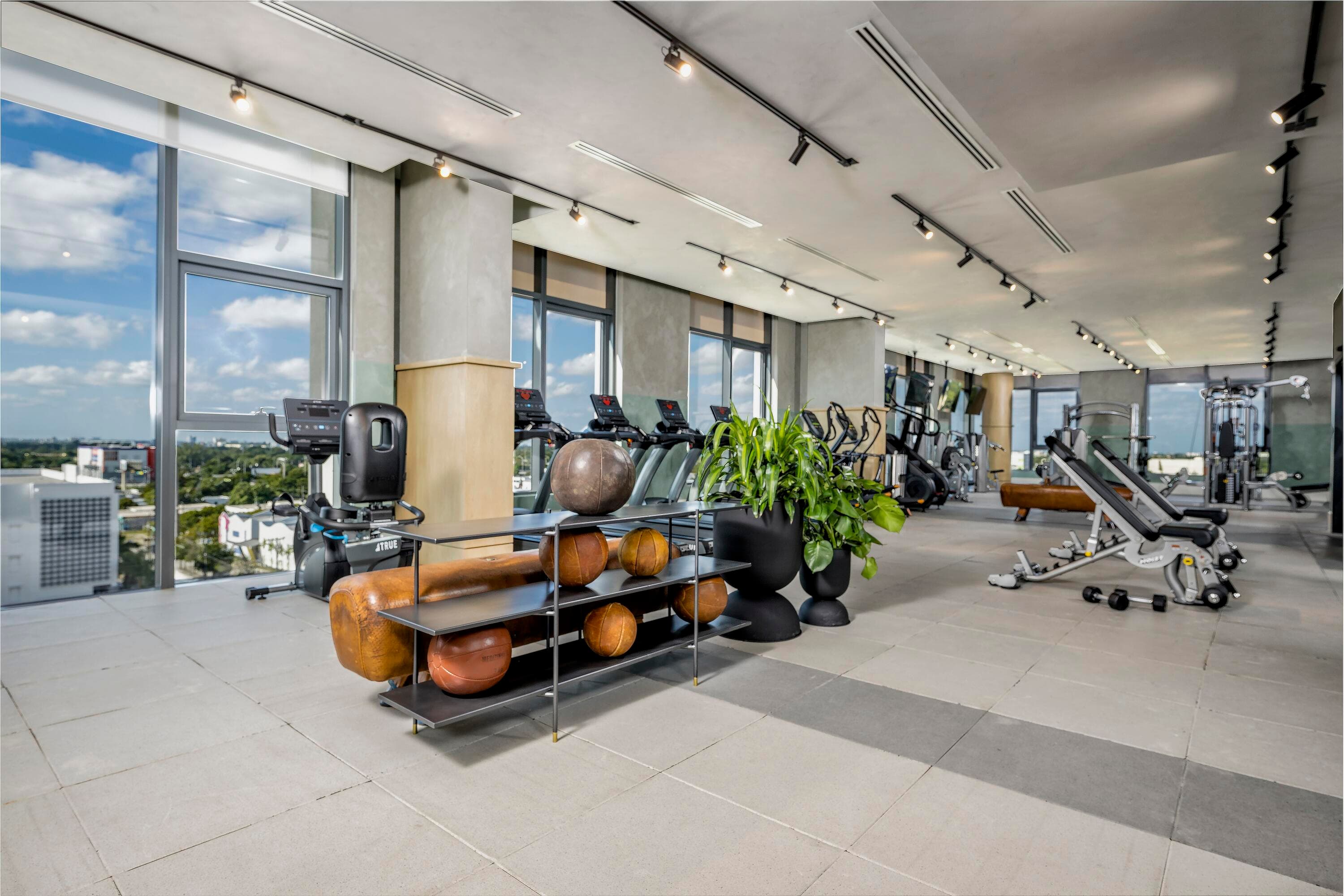 286 NW 29th Street 324, Miami, FL 33127 — photo 36 of 42