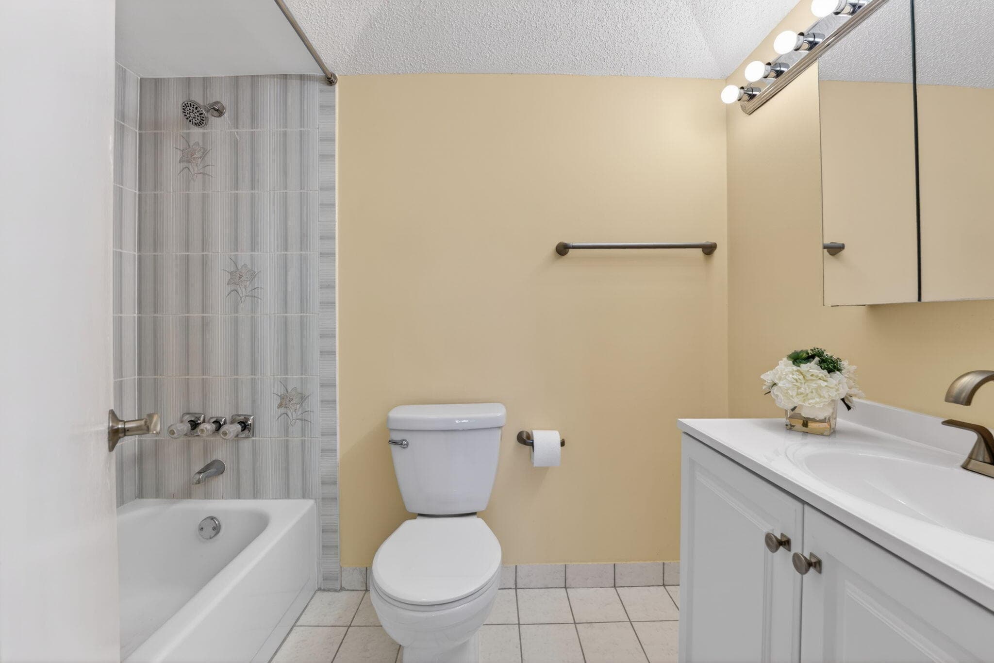 2800 Fiore Way 212, Delray Beach, FL 33445 — photo 32 of 44