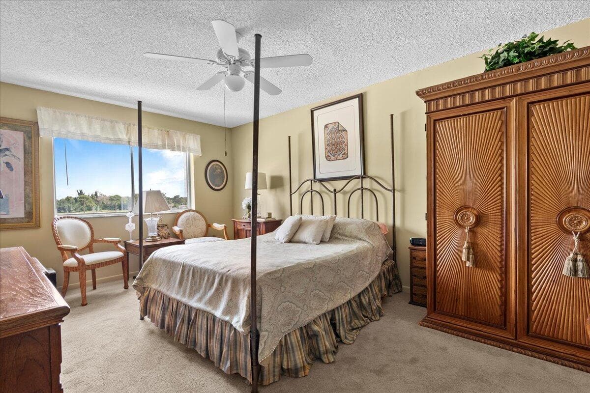 6768 N 10th Avenue 410, Lake Worth, FL 33467 — photo 13 of 37