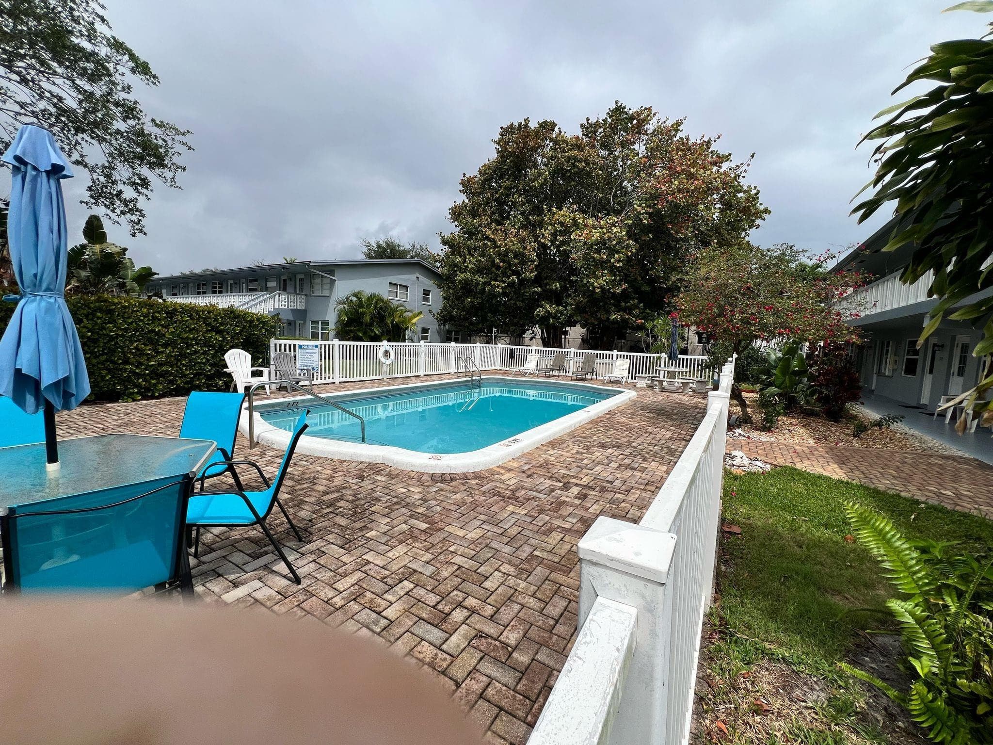 751 Pine Drive 101, Pompano Beach, FL 33060 — photo 13 of 40