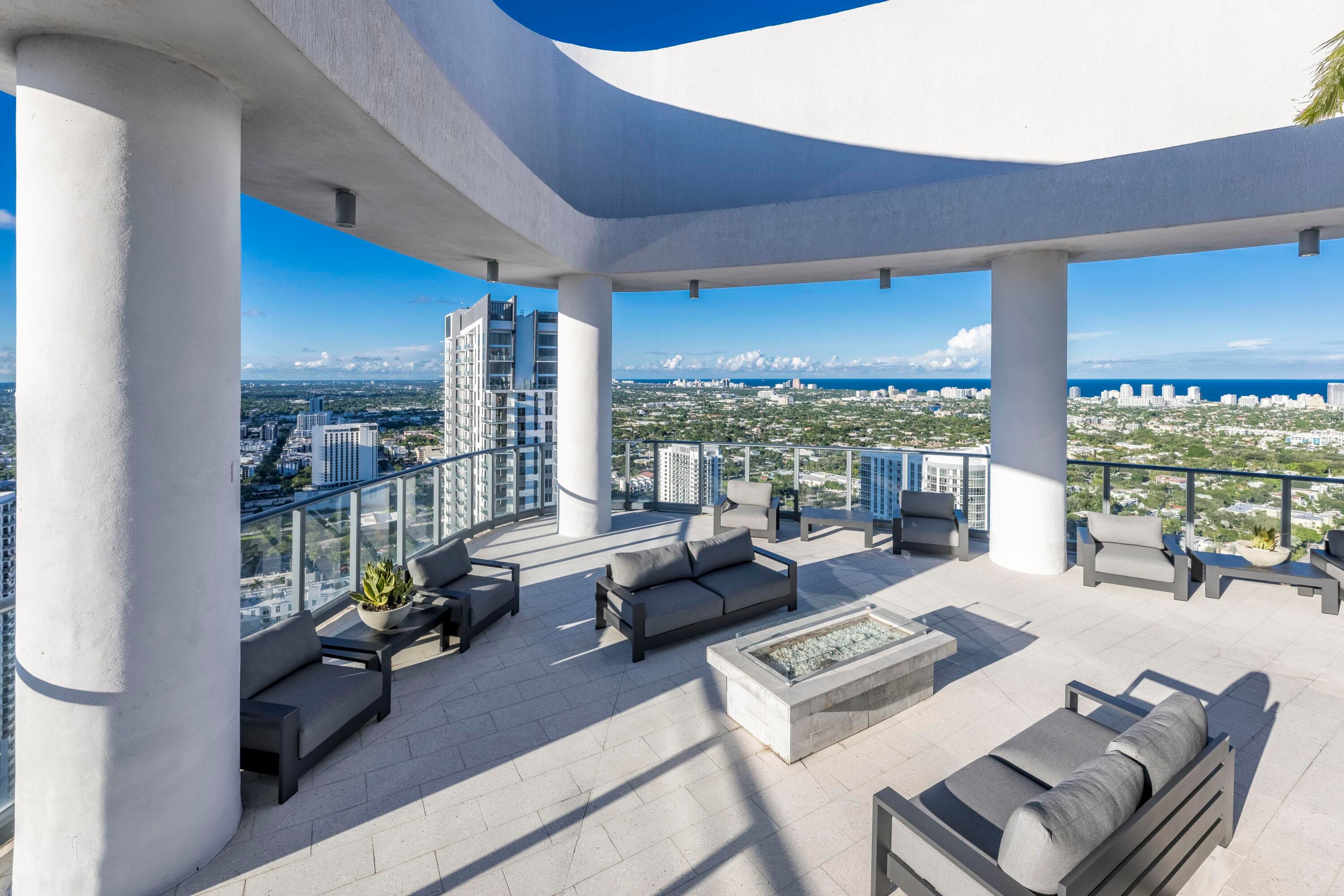 500 E Las Olas Boulevard 3904, Fort Lauderdale, FL 33301 — photo 19 of 28