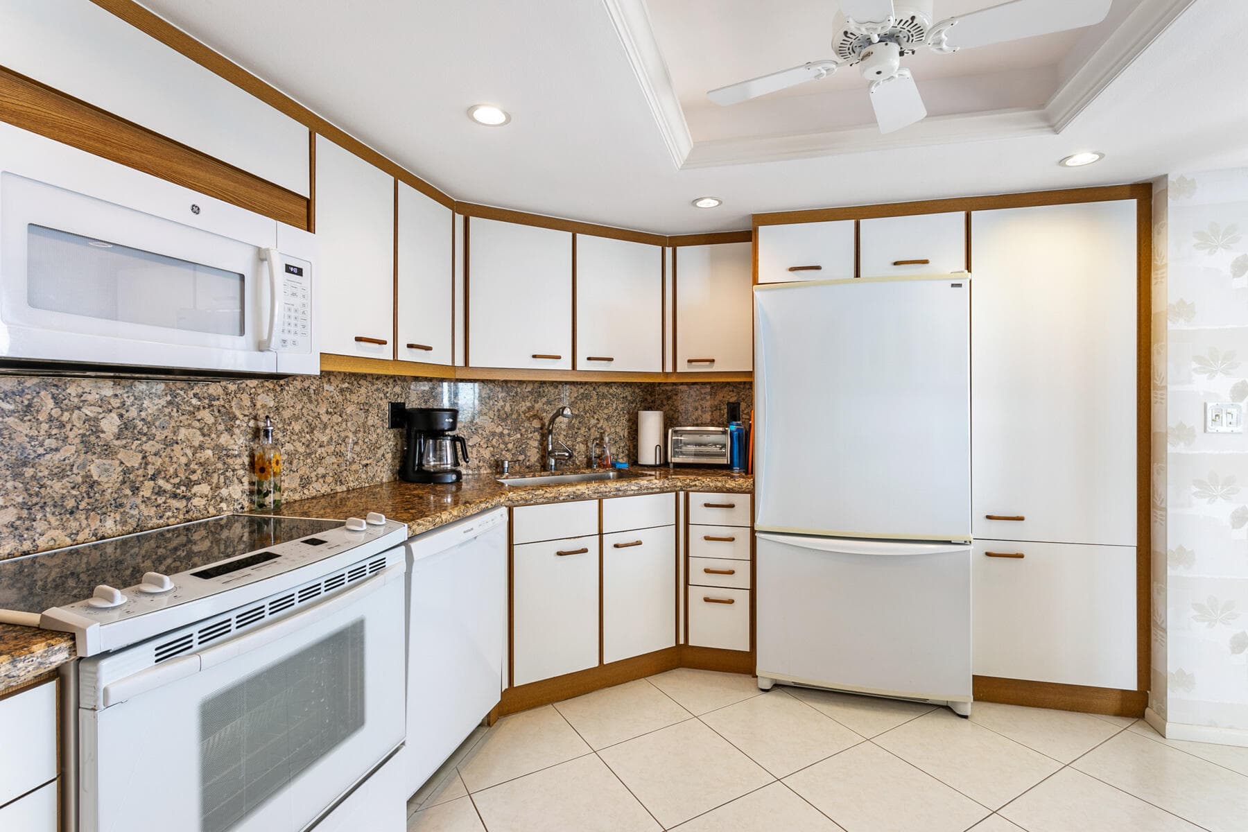5070 N Ocean Drive 21c, Singer Island, FL 33404 — photo 10 of 28