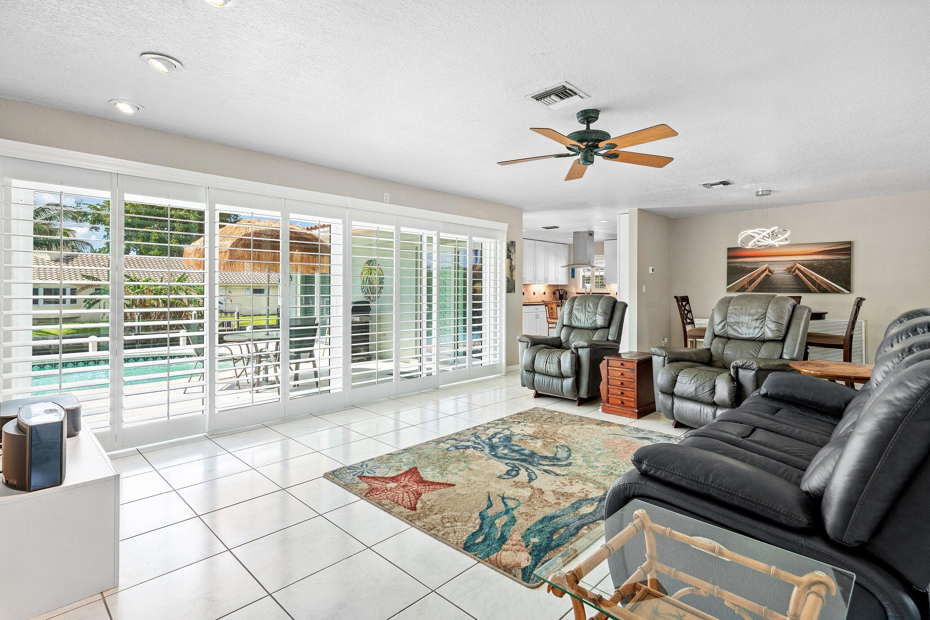 598 W Palmetto Park Road, Boca Raton, FL 33432 — photo 8 of 46