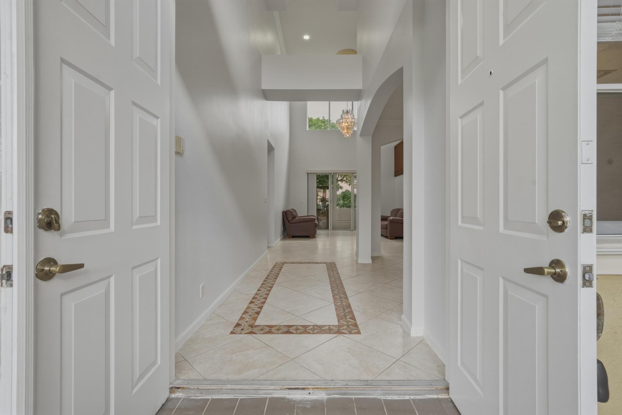 1510 SW 189th Terrace, Pembroke Pines, FL 33029 — photo 3 of 30