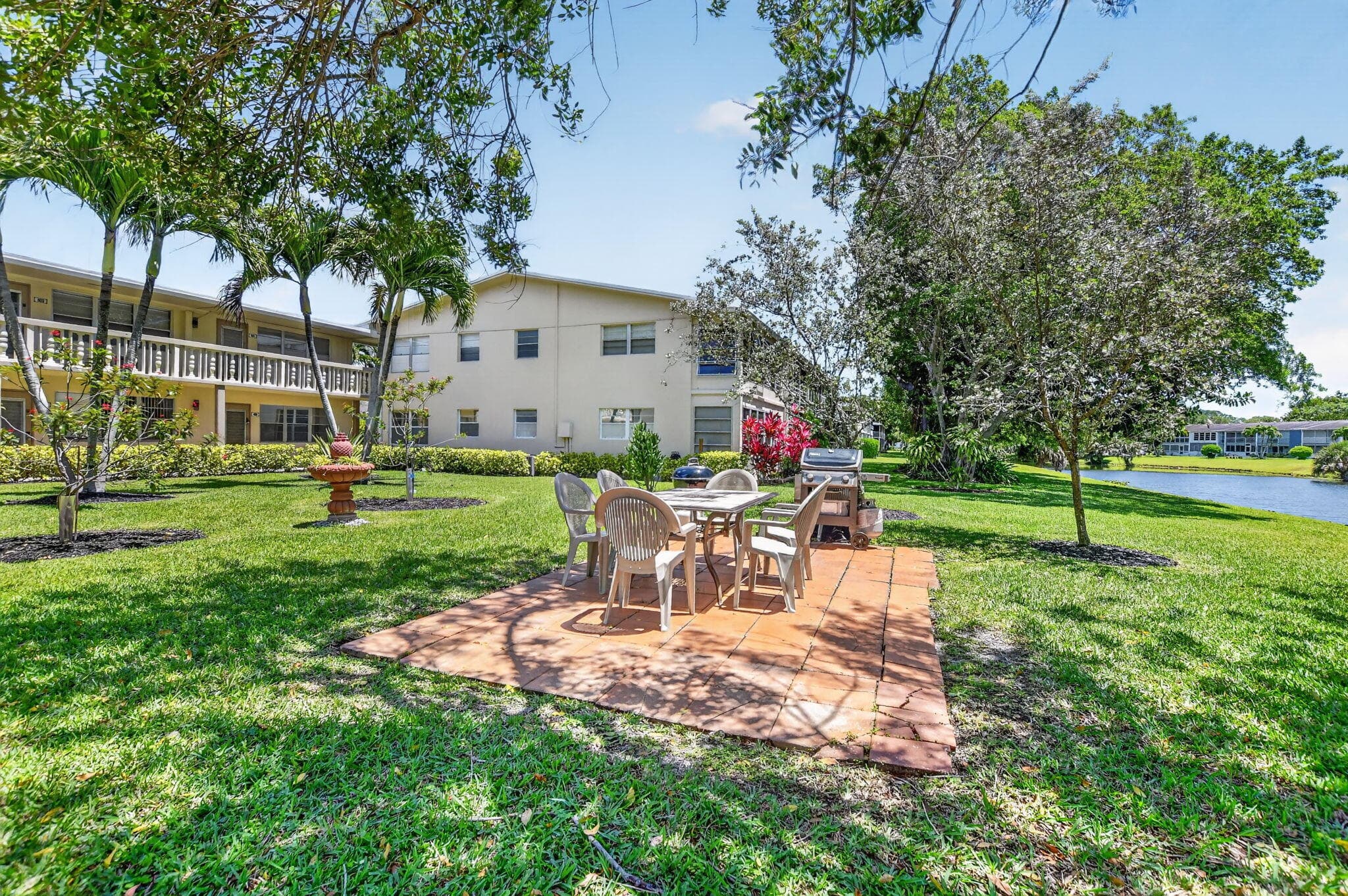 492 W Tilford W, Deerfield Beach, FL 33442 — photo 34 of 97