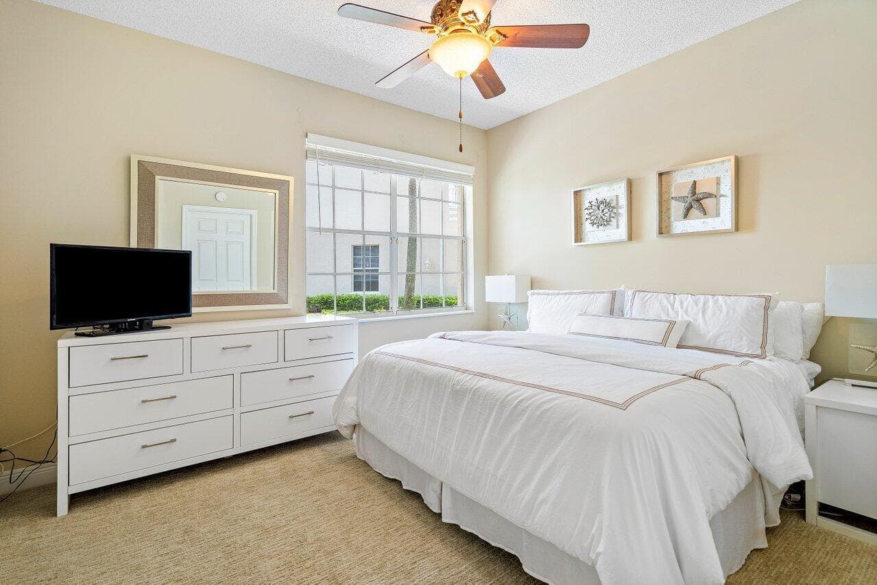 5070 Lake Catalina Drive C, Boca Raton, FL 33496 — photo 17 of 48