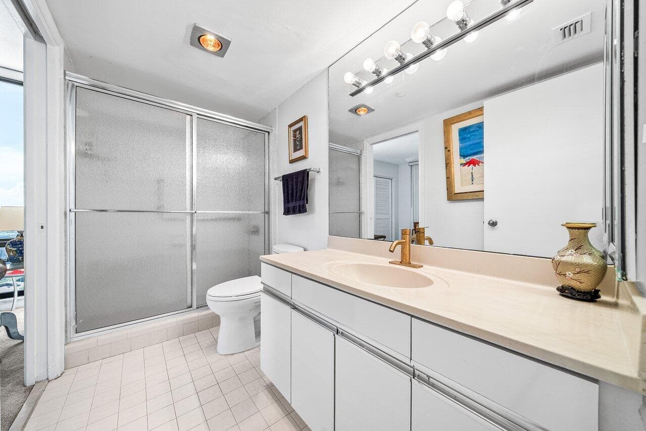 3560 S Ocean Boulevard 809, South Palm Beach, FL 33480 — photo 16 of 39