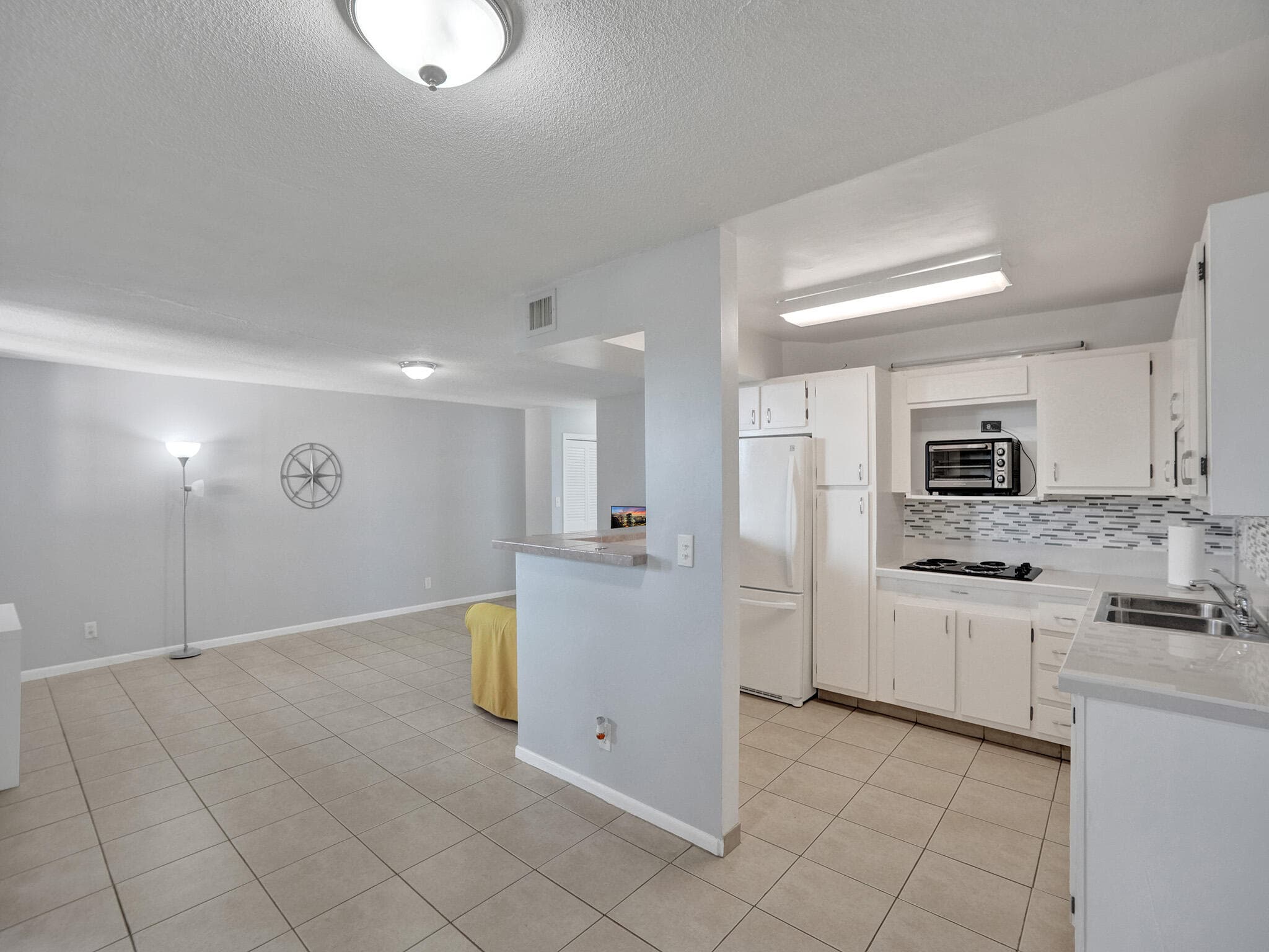 1811 Jefferson Street 404, Hollywood, FL 33020 — photo 1 of 26
